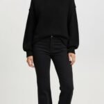 25 Black Valentine’s Outfits That Look Timeless